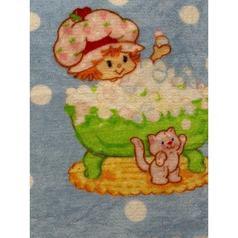 Strawberry Shortcake Treat Your Self Plush Throw Blanket Blue Polka Dot 2024